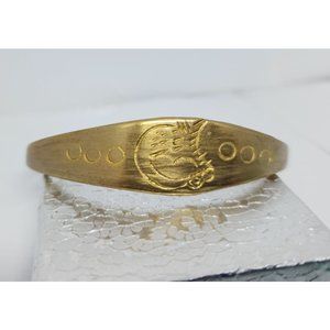 Handcraft Metal design ancient style gold tone bracelet